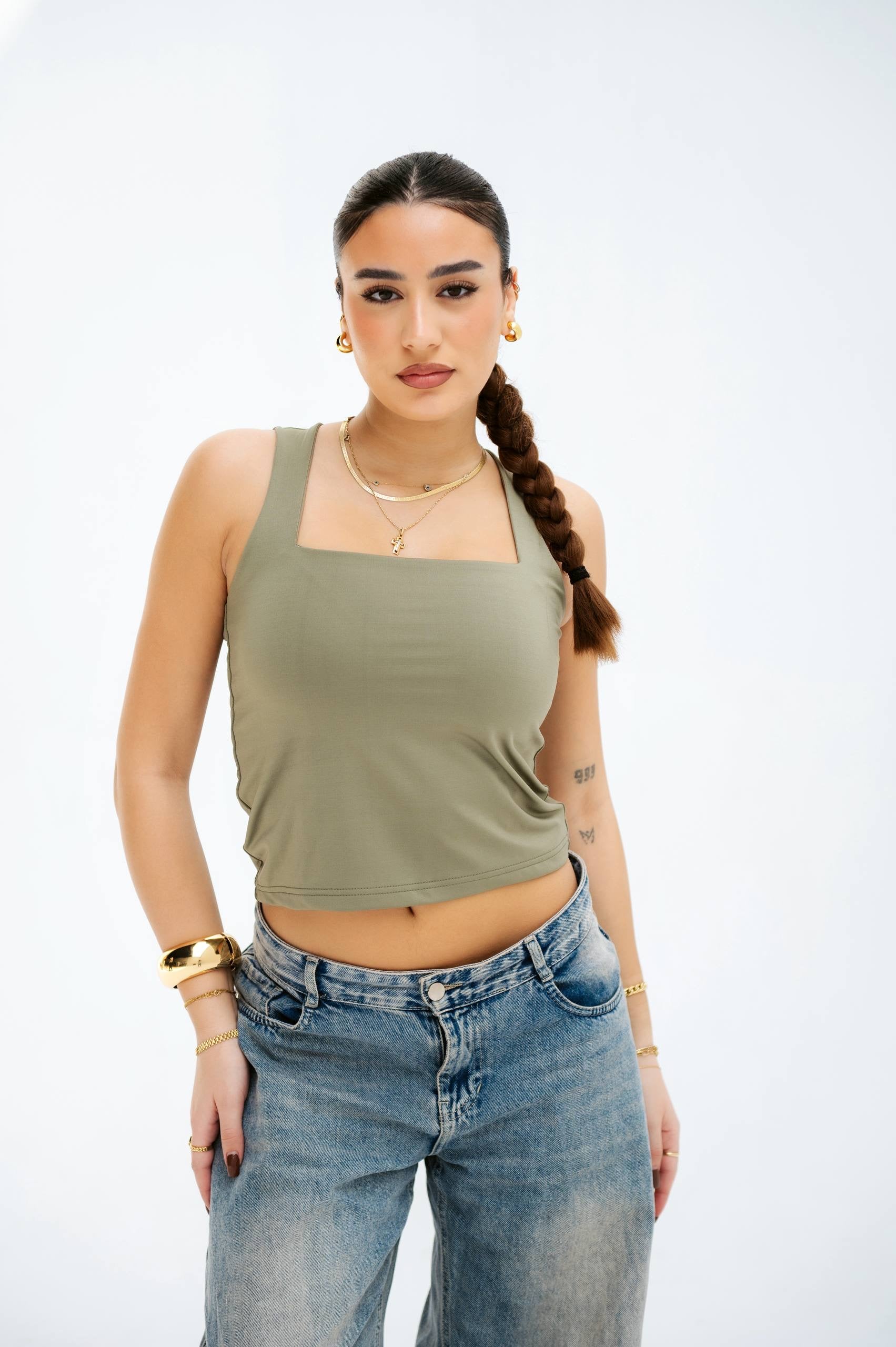 Cut basic top