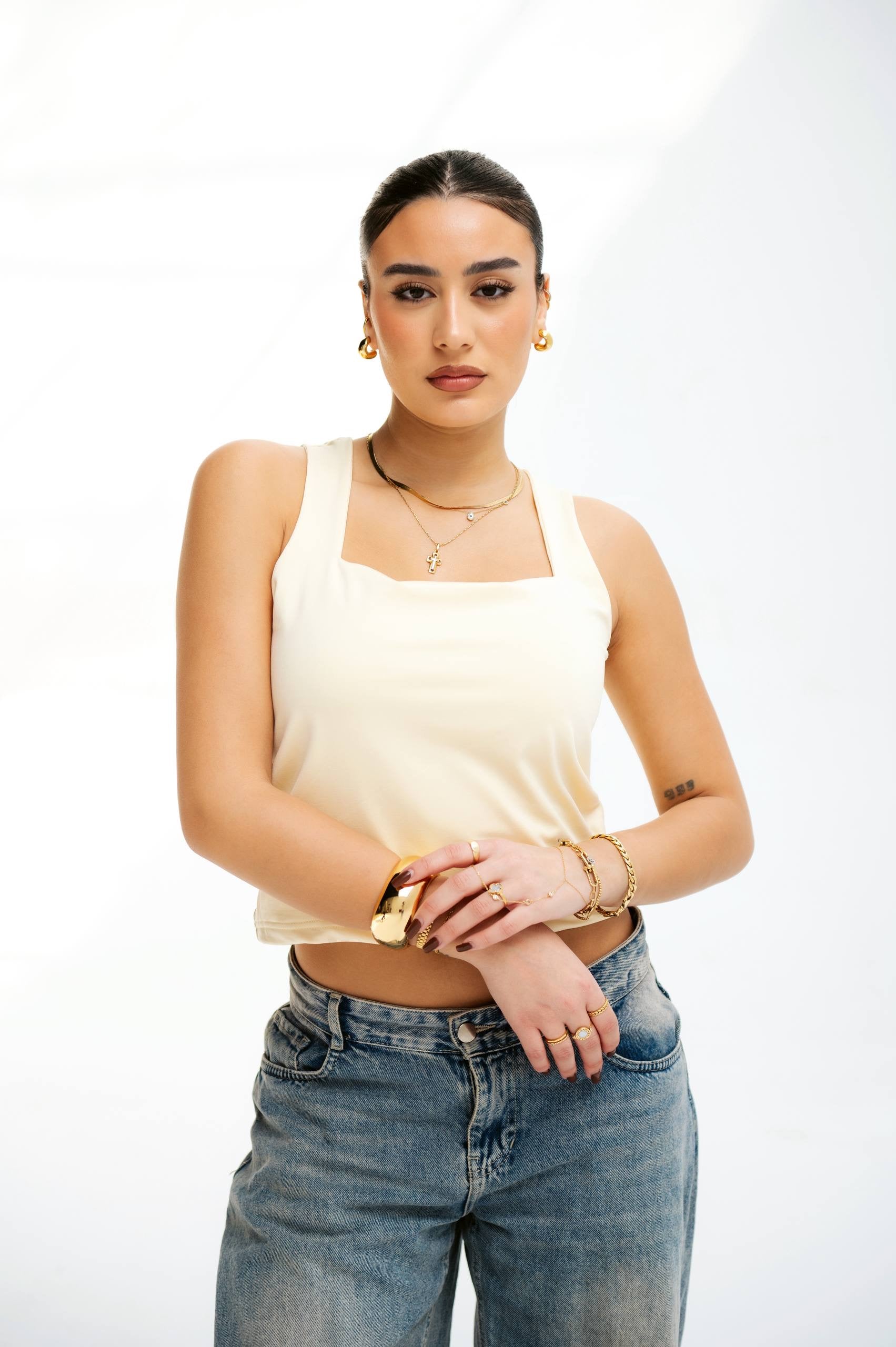 Cut basic top