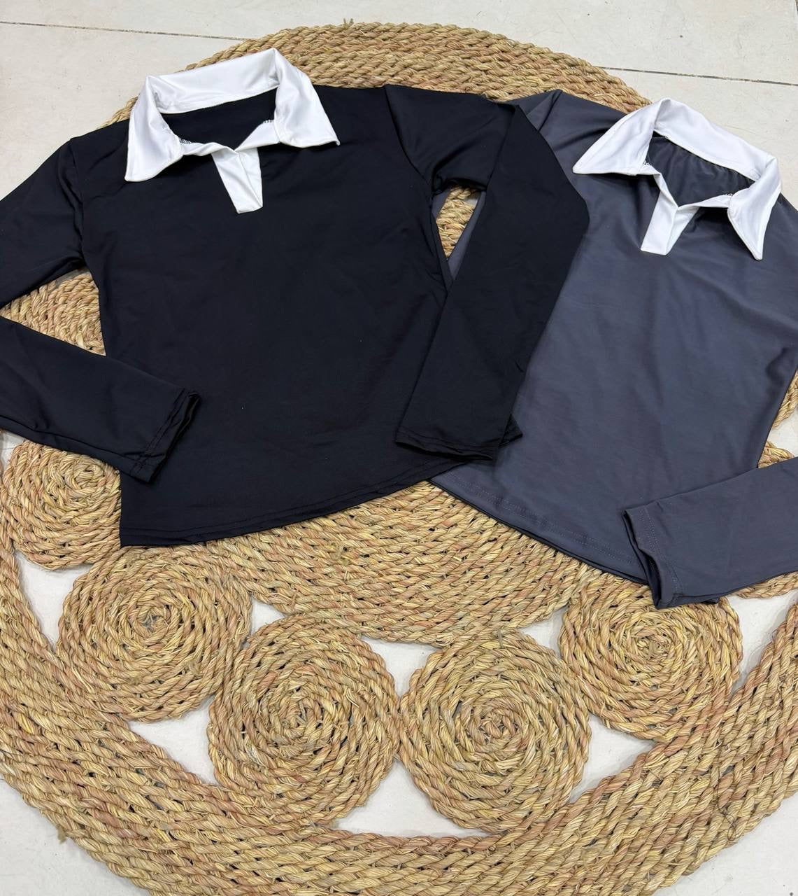 Mixed sleeves top