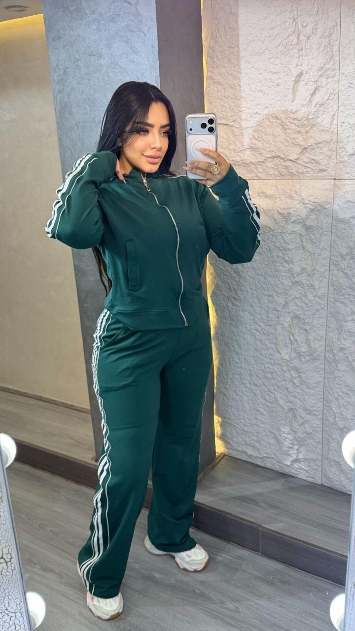 Sports suit