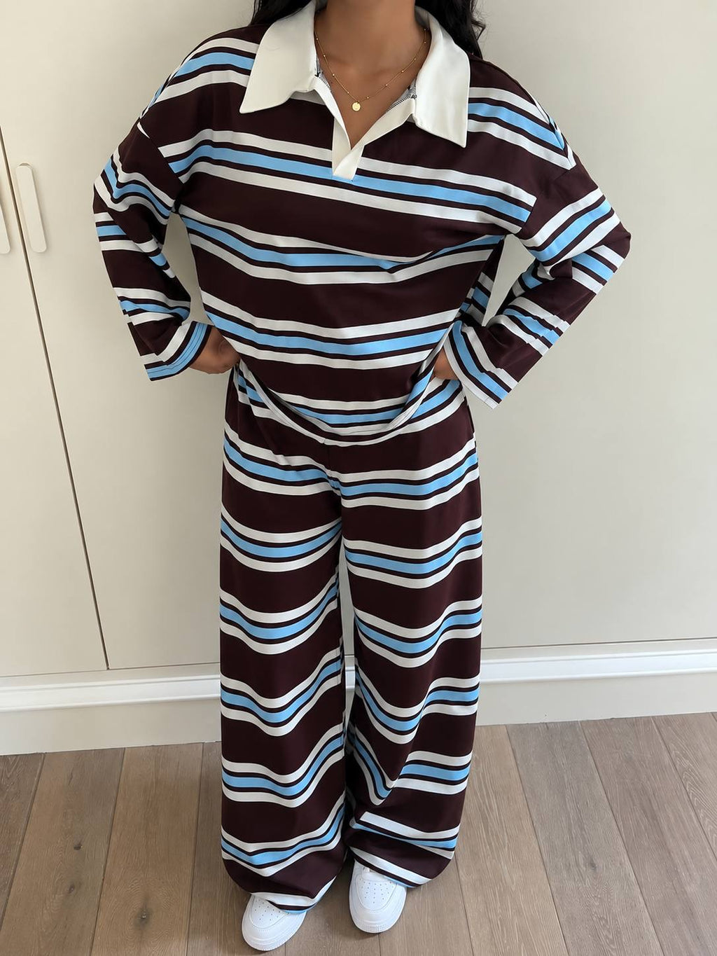 Stripped suit