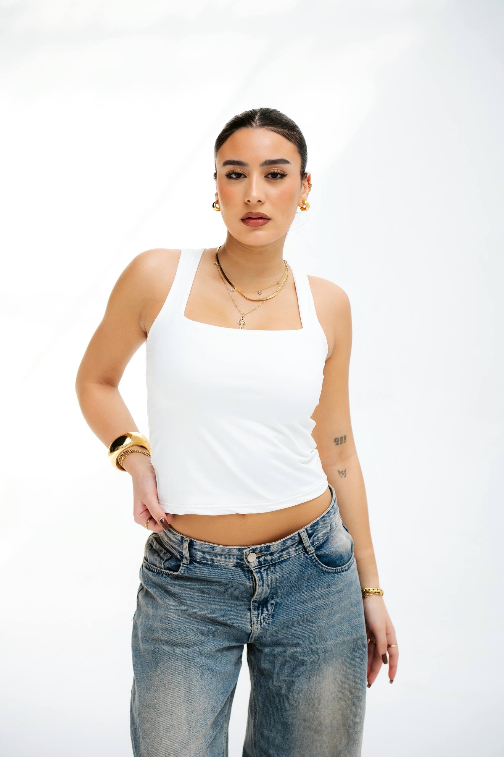 Cut basic top