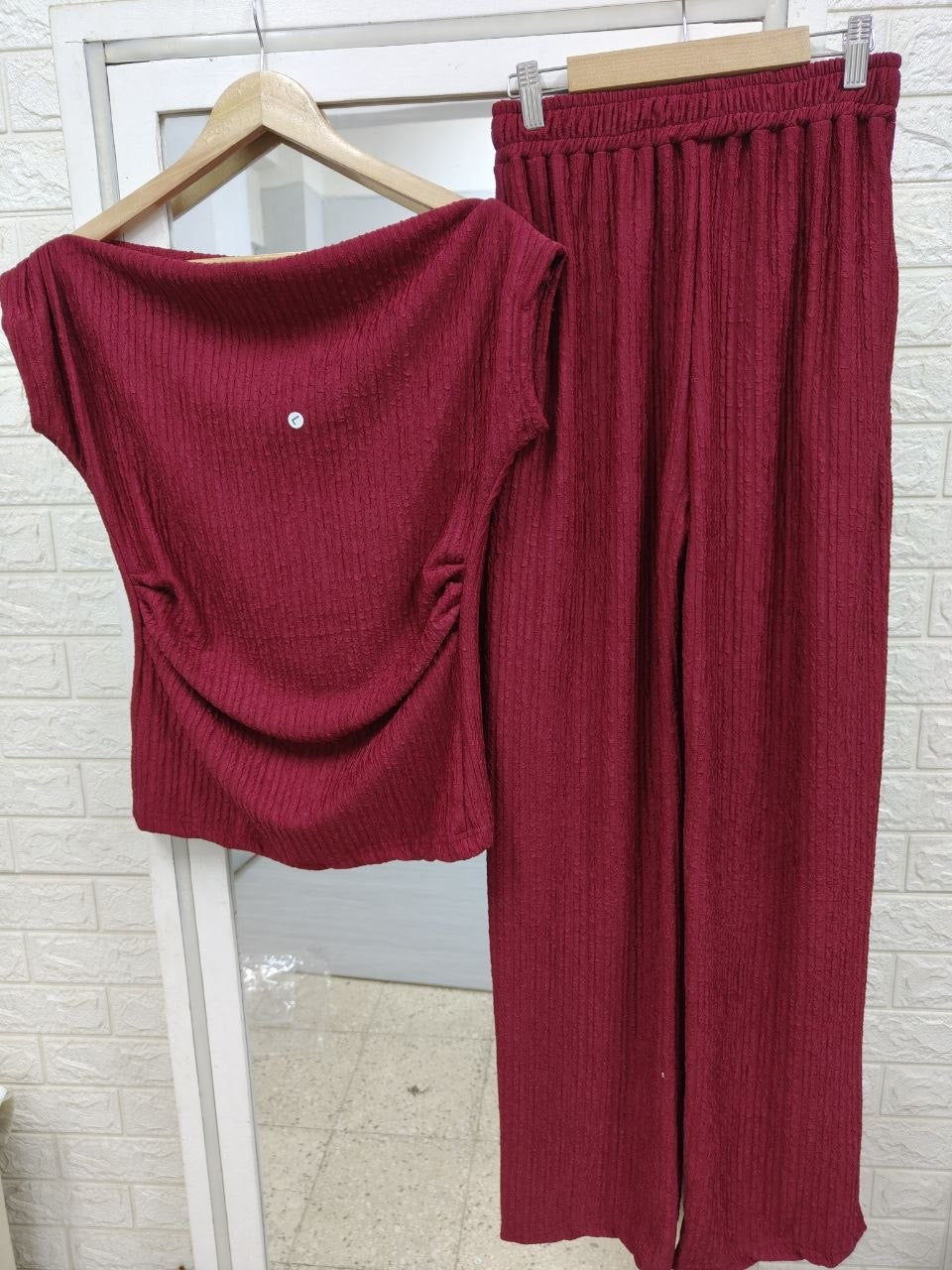 Off shoulder set