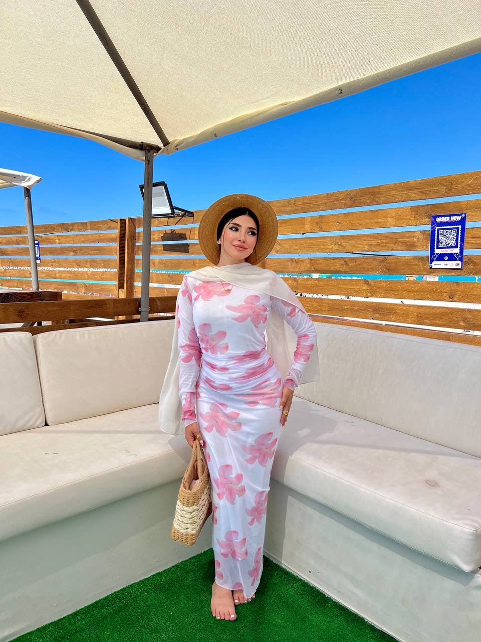 Floral pink dress
