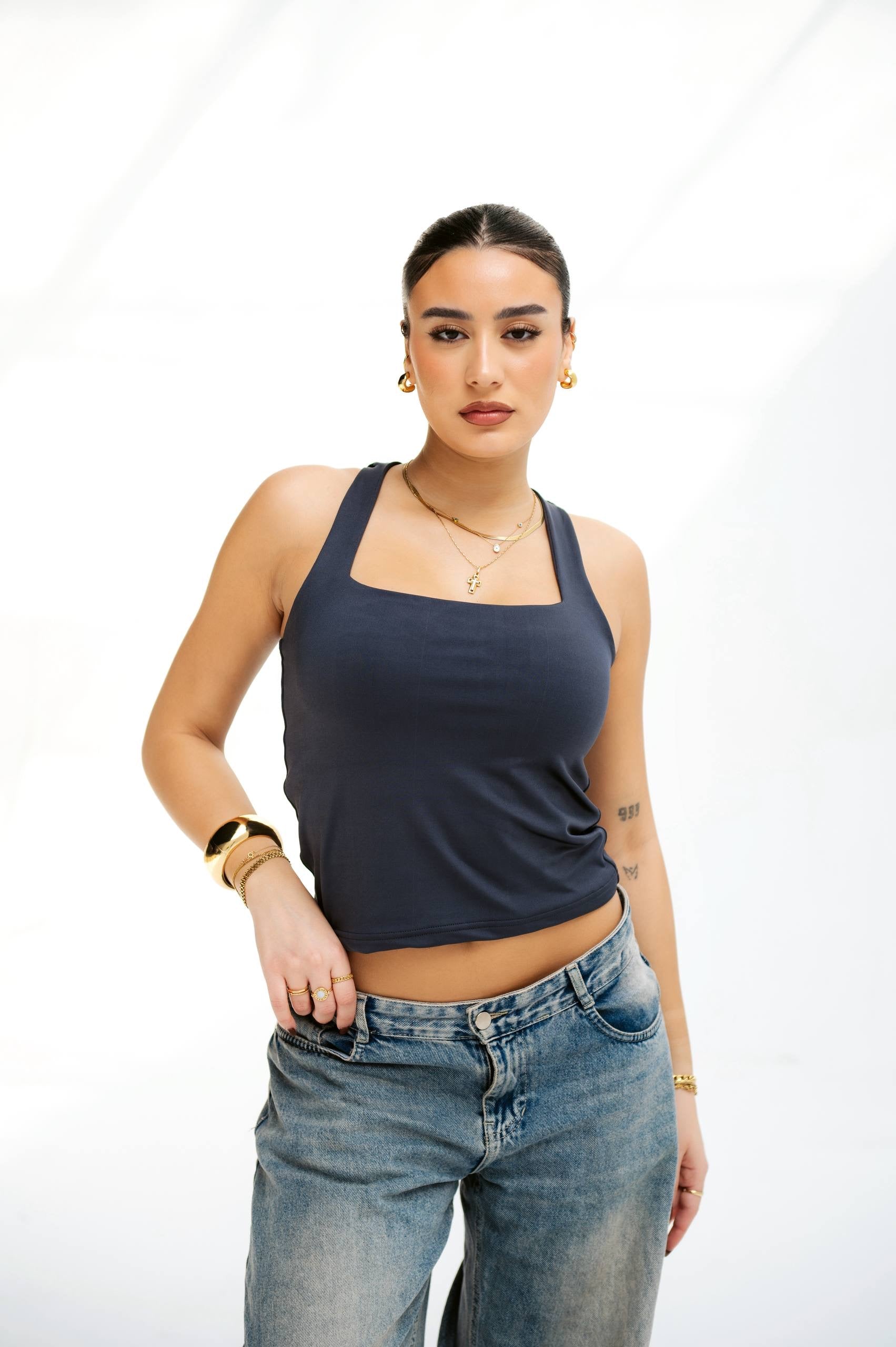 Cut basic top