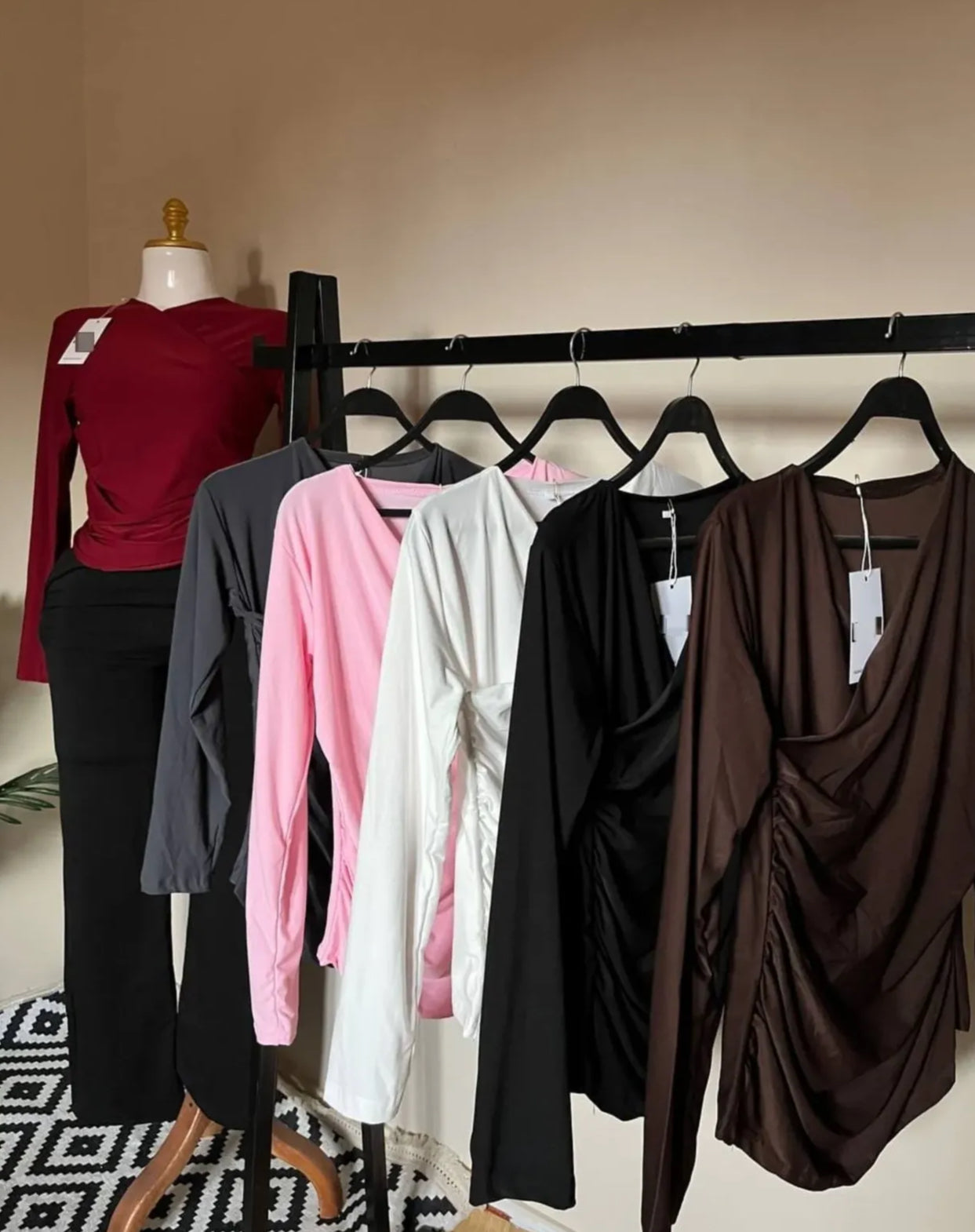 V basic top