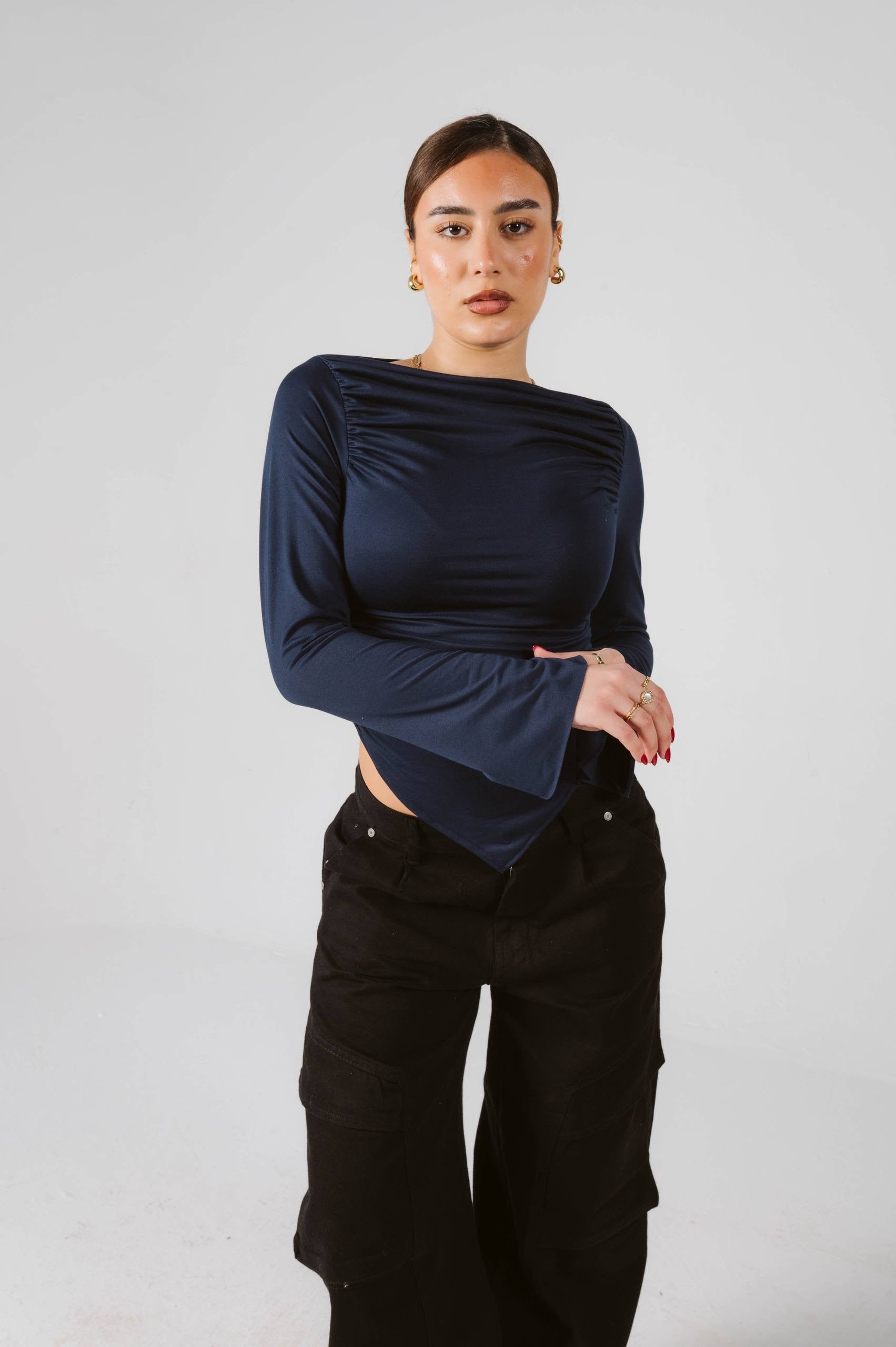 V basic top