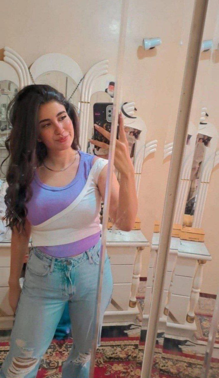 Mixed top
