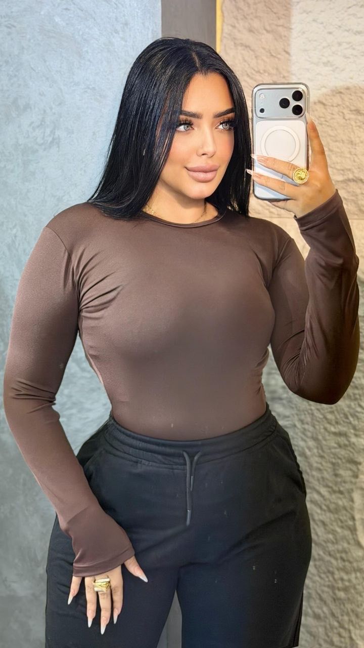 Round basic top