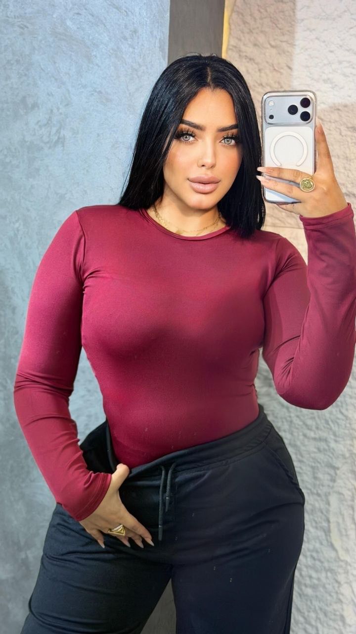 Round basic top