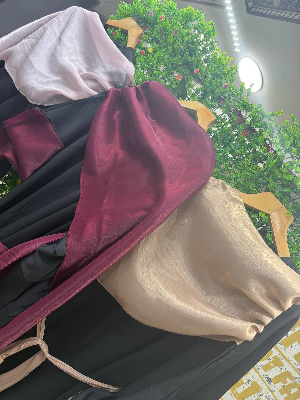 Closed scarf caftan